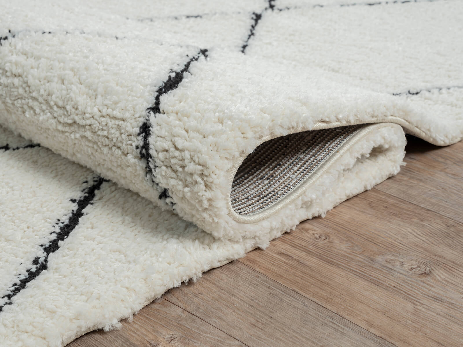 80260-390 white-black (1)