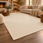 Tapis crème ISTANBUL 636 dans salon cosy avec cheminée